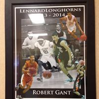 Robert Gant Photo 21