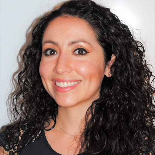 Angelica Robles Photo 7