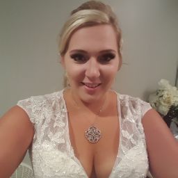 Sarah Metzger Photo 7