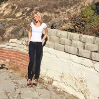 Julia Morrow Photo 26