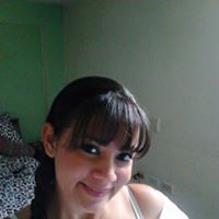 Catherine Daza Photo 9