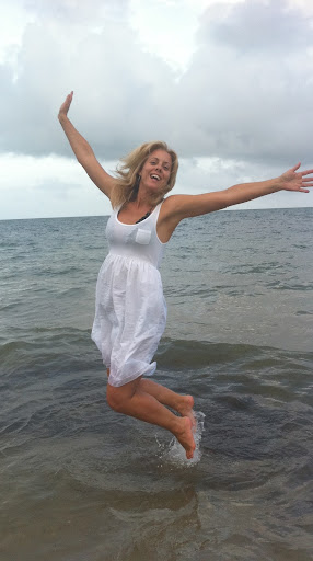 Denise Sullivan Photo 8