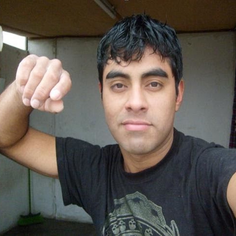 Julio Davila Photo 33