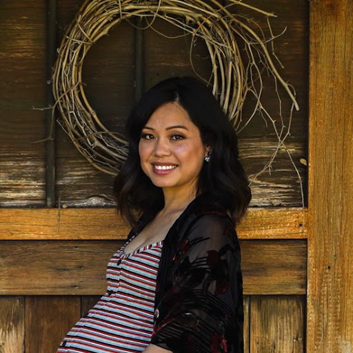 Lynda Phan Photo 14