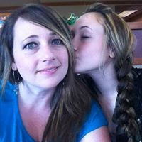 Jennifer Crain Photo 11