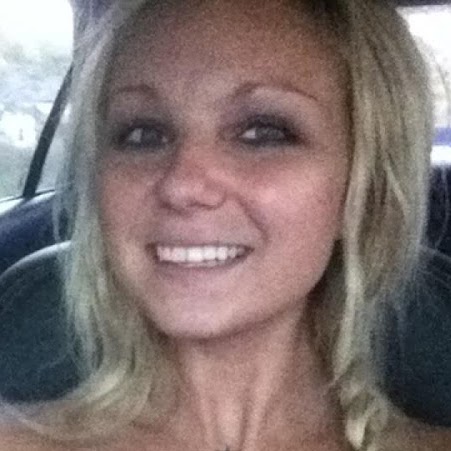 Sarah Benton Photo 10