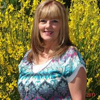 Debra Rosales Photo 15