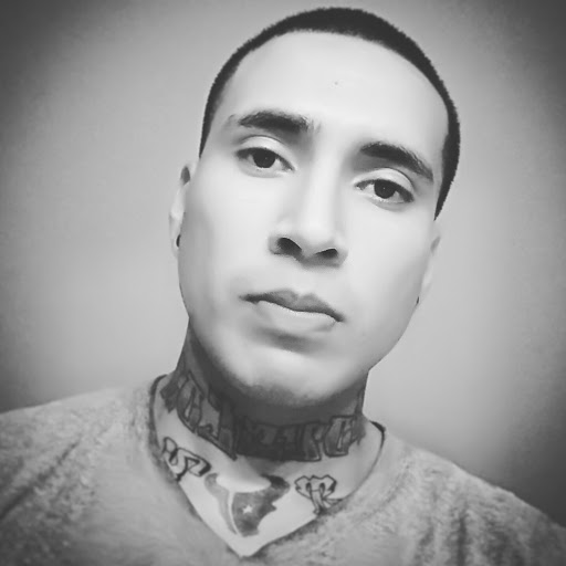Cesar Gonzalez Photo 28