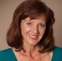 Christine Miller Photo 26