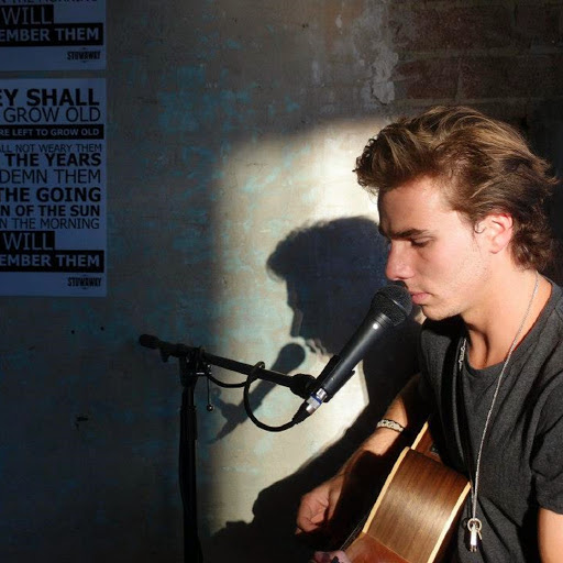Tom Parrish Photo 36