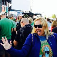 Jennifer Runyan Photo 27