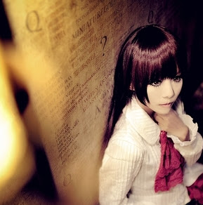 Alice Burns Photo 36