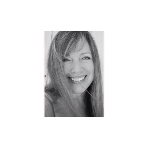 Andrea Bray Photo 13