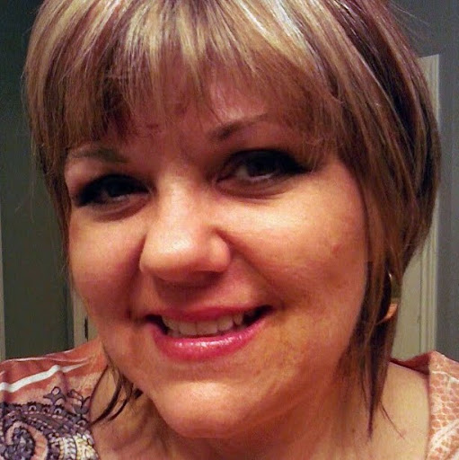 Gina Woods Photo 27