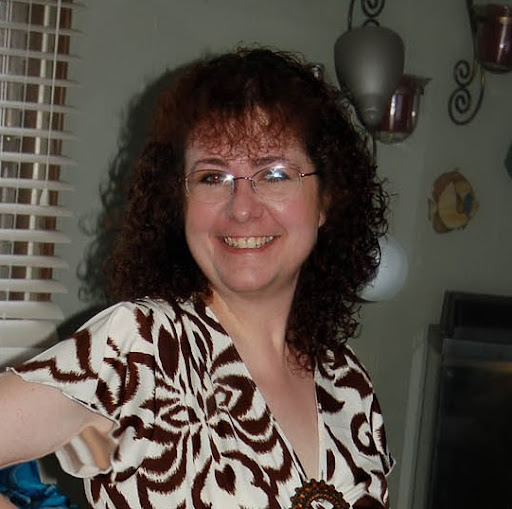 Lisa Thorp Photo 25
