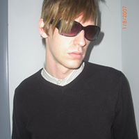 Joshua Lowe Photo 31