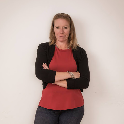Amy Mullen Photo 29