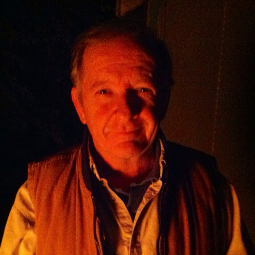 Peter Downing Photo 16