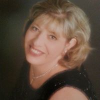 Michele Rose Photo 29