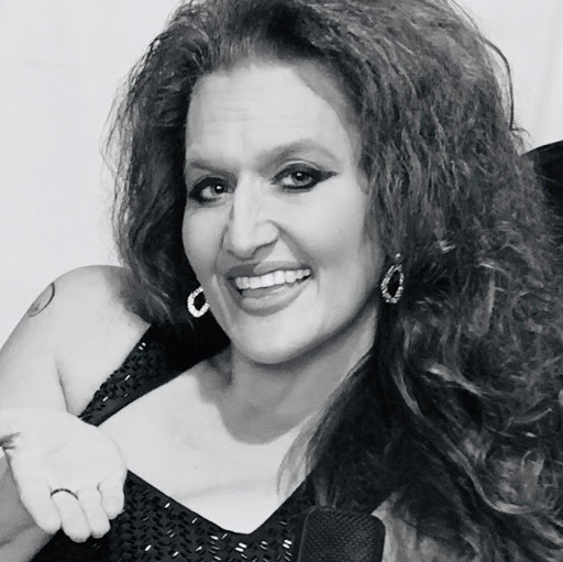 Debbie Paulsen Photo 38