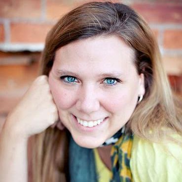 Michelle Rhodes Photo 37