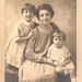 Elizabeth Bowman Photo 16