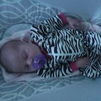 Elizabeth Gustafson Photo 29