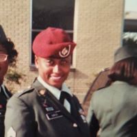 Michelle Whitfield Photo 35