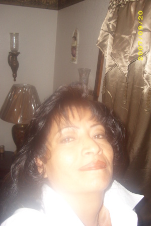 Sally Rodriguez Photo 29
