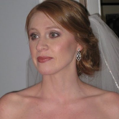 Elizabeth Mclaughlin Photo 26
