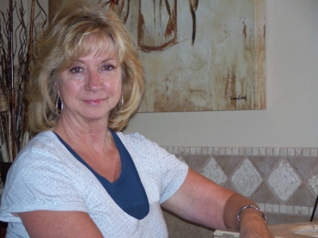 Linda Beeson Photo 17