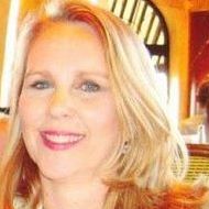 Ellen Nichols Photo 32