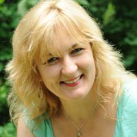 Teresa Henning Photo 17