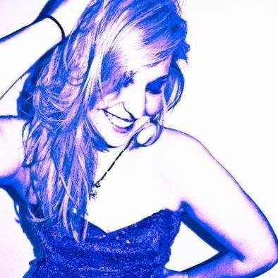 Tara Nowak Photo 7