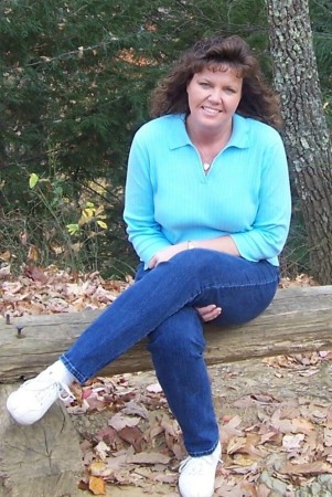 Elaine Cox Photo 13
