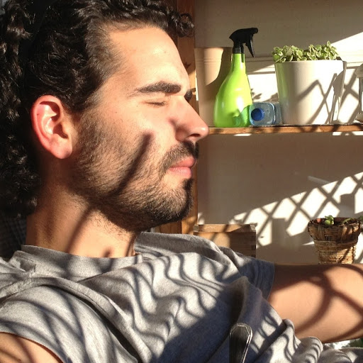 Abraham Vargas Photo 37