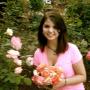 Laura Marshall Photo 7