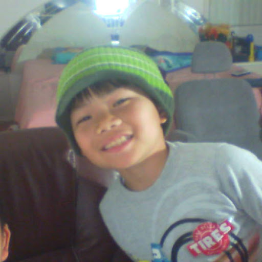 Alex Dinh Photo 8