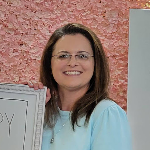 Deborah Molina Photo 38