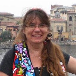 Susan Glenn Photo 36