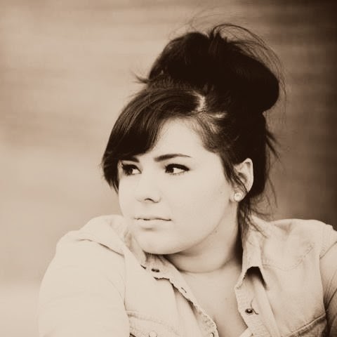 Lindsey Cleveland Photo 24