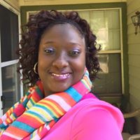 Geraldine Roberts Photo 40