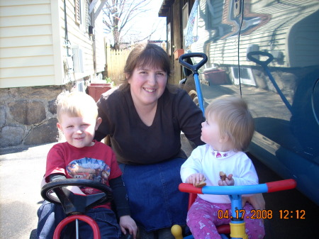 Lynn Williams Photo 24