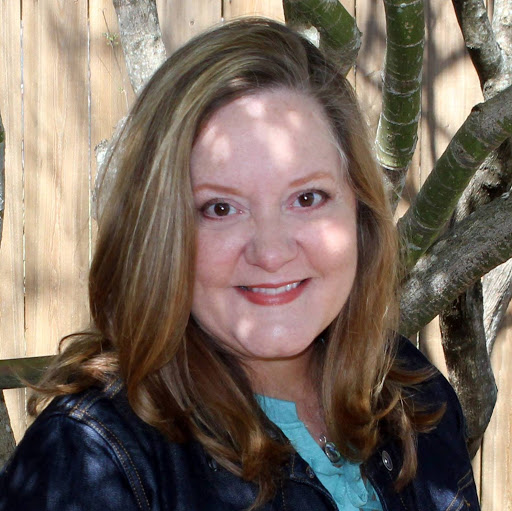 Leisa Johnson Photo 17