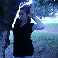 Deborah Salinas Photo 11
