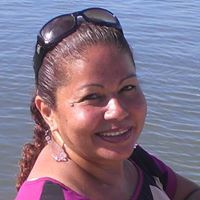 Doris Escobar Photo 14