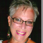 Linda Bruce Photo 33