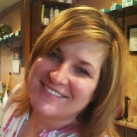 Lori Sanders Photo 32