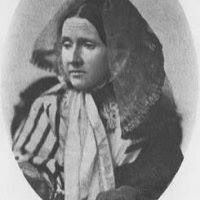 Julia Ward Photo 34