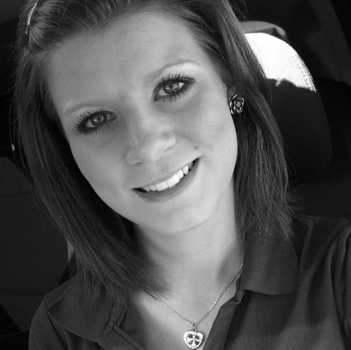 Ashley Lindsey Photo 19